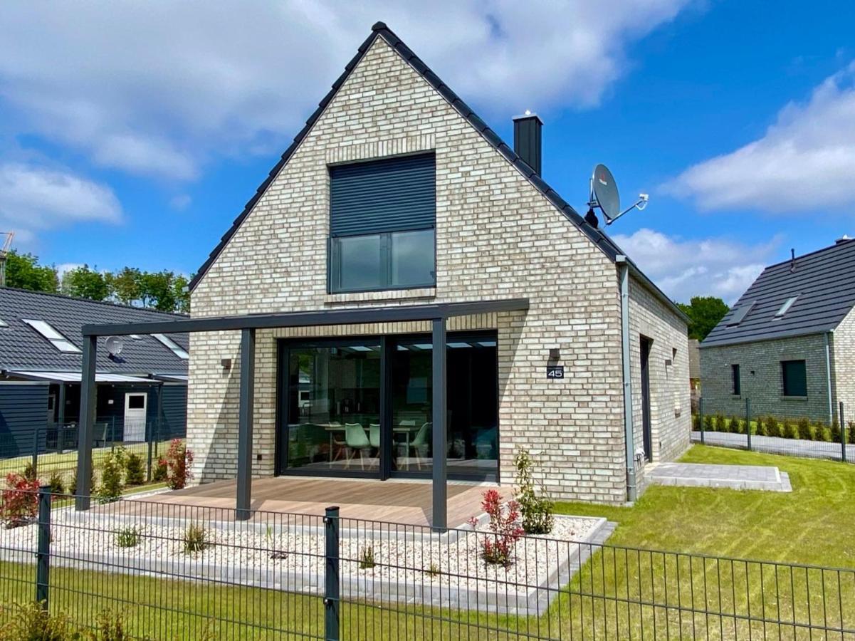 Ferienhaus Seestern Am Harkebruegger See Mit Sauna Und Kamin Barssel  Buitenkant foto